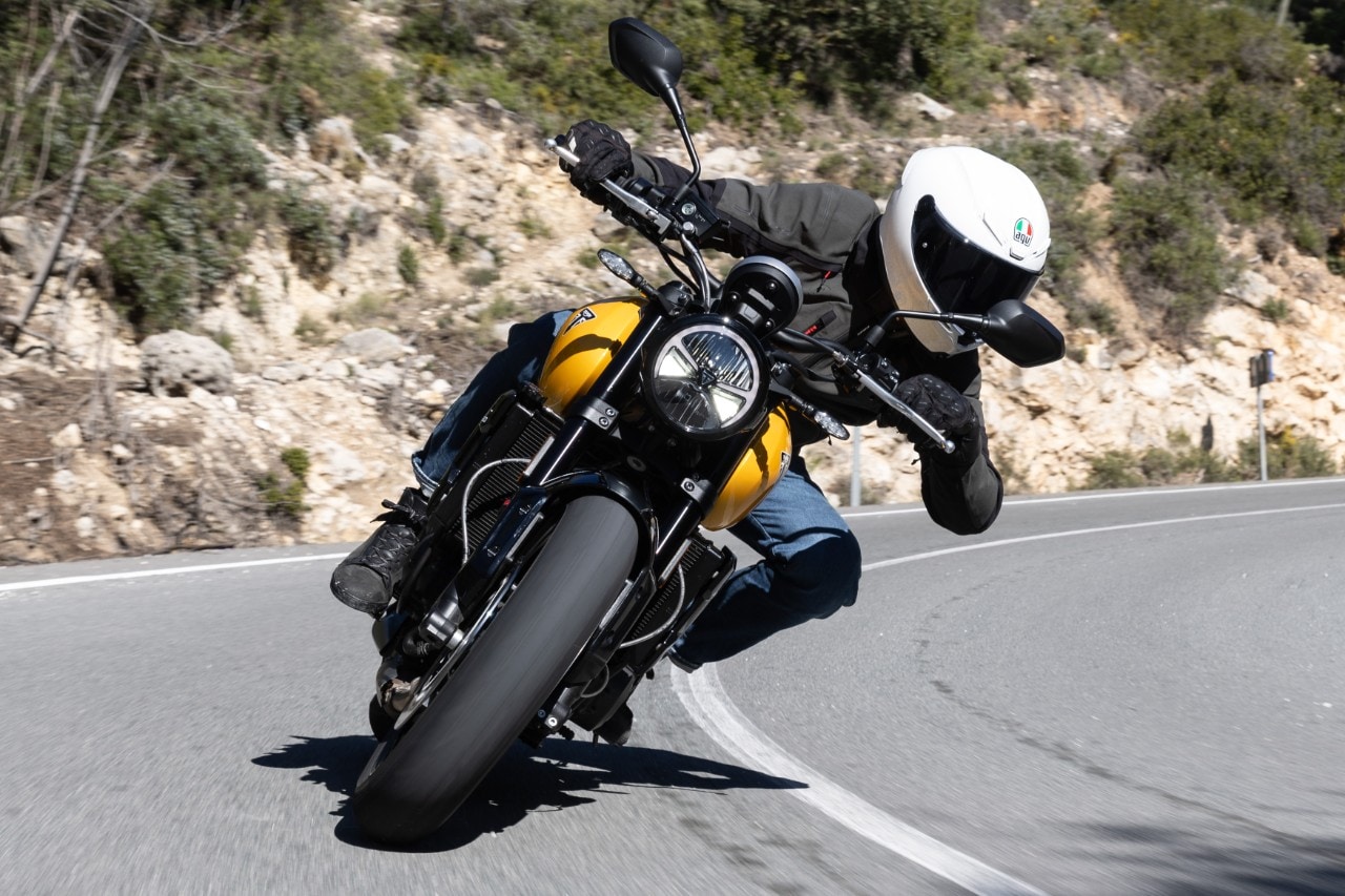 Triumph Trident 660: l'abbiamo provata e ci ha stupito!